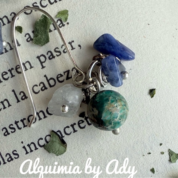 Alquimia Silver and Blue Nature-Inspired Earrings - Picture 2 of 2